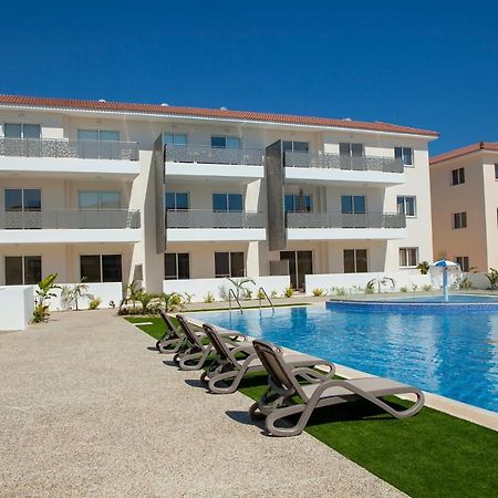 Sweet Retreat Apartment พาราลิมนี ภายนอก รูปภาพ