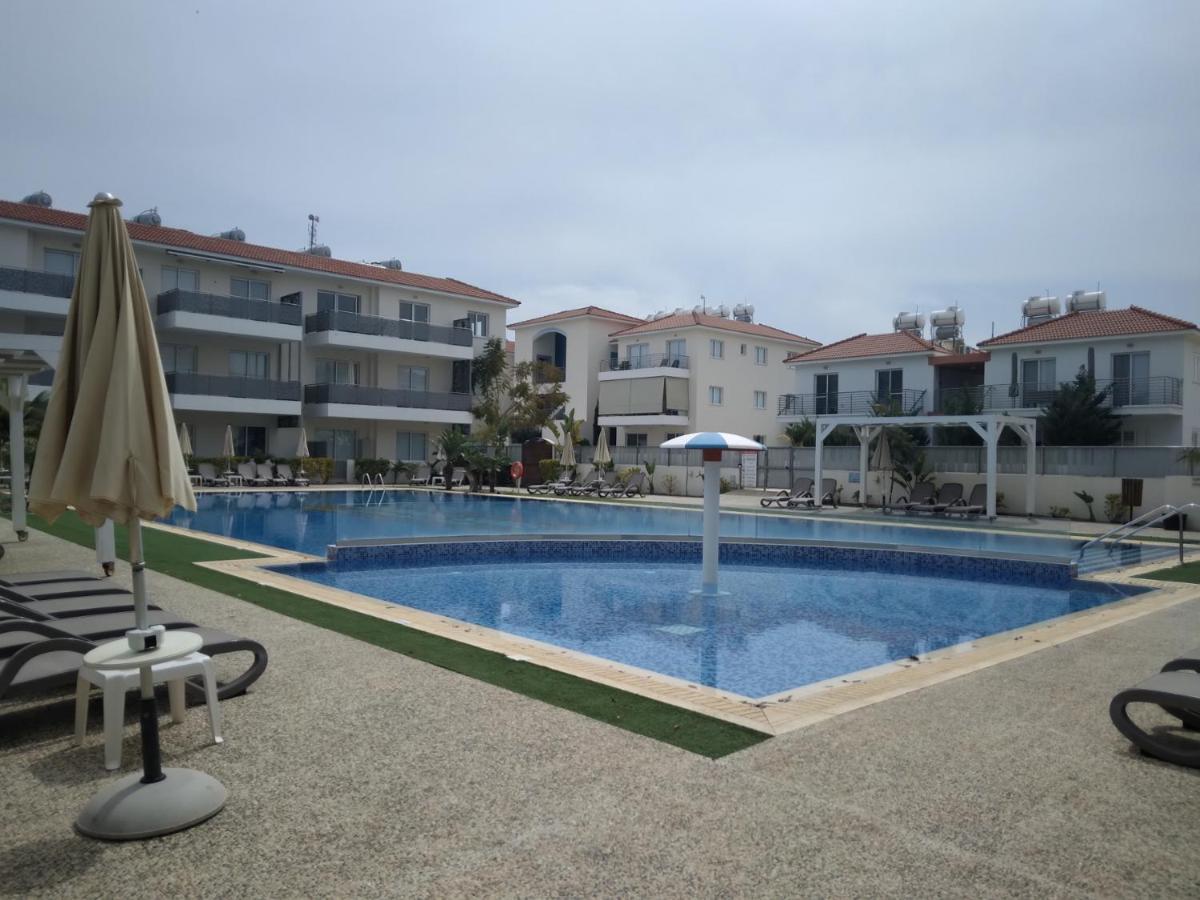 Sweet Retreat Apartment พาราลิมนี ภายนอก รูปภาพ